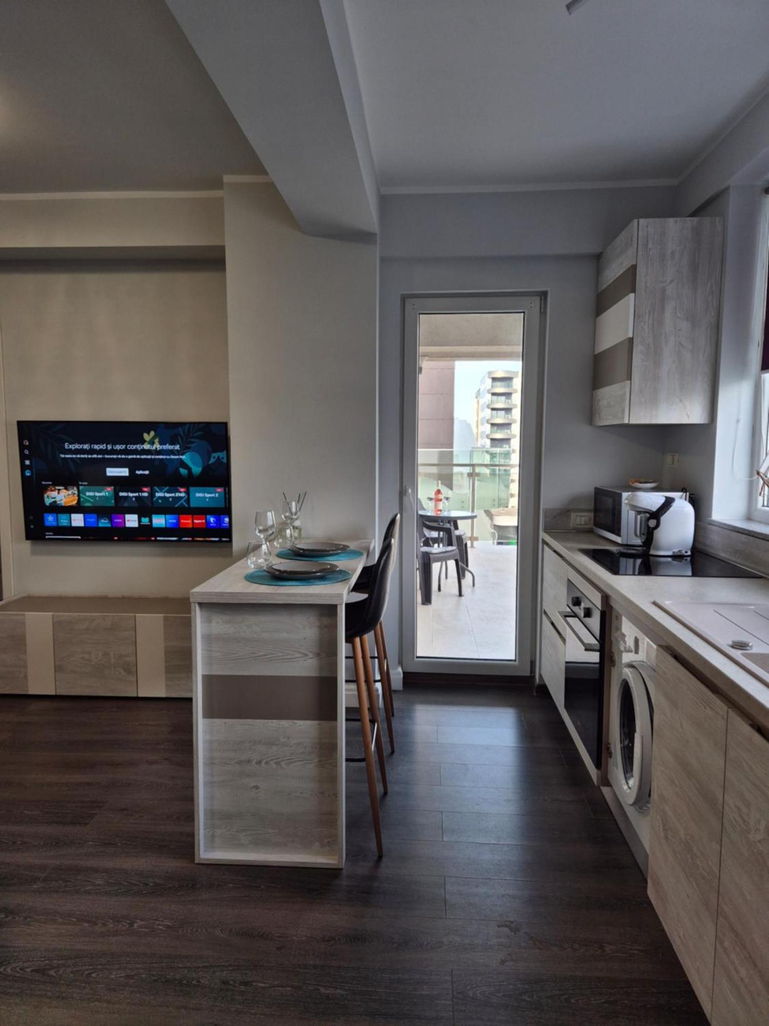 Apartament 601 Str Hotel Opera Мамая Екстериор снимка